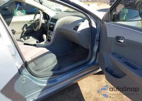 2009 Chevrolet Malibu Ls z USA, uszkodzony, nr VIN 1G1ZG57B894264301